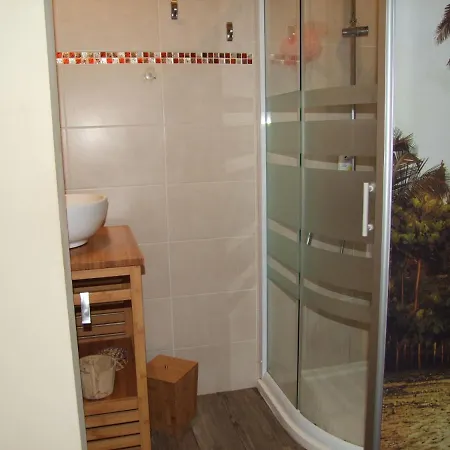 Au Bois De La Grave 3*