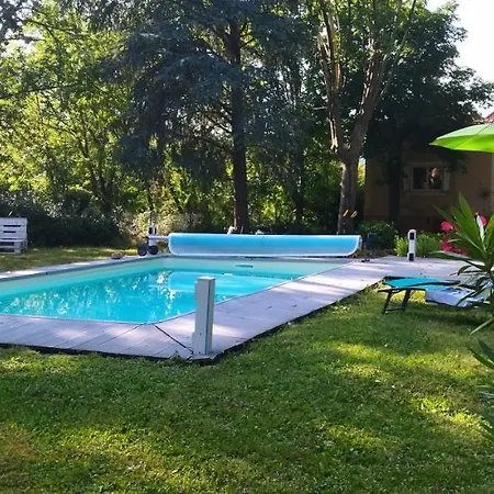 Au Bois De La Grave 3* Luzech